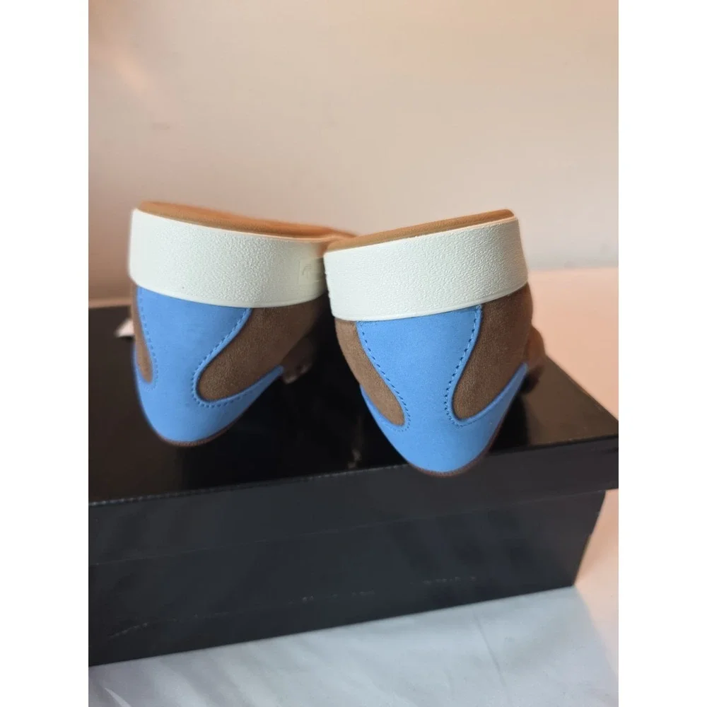 Adidas Nora Unisex New With Box Sneakers Men 11 Women 12 Brown/Blue JP8595 Skate